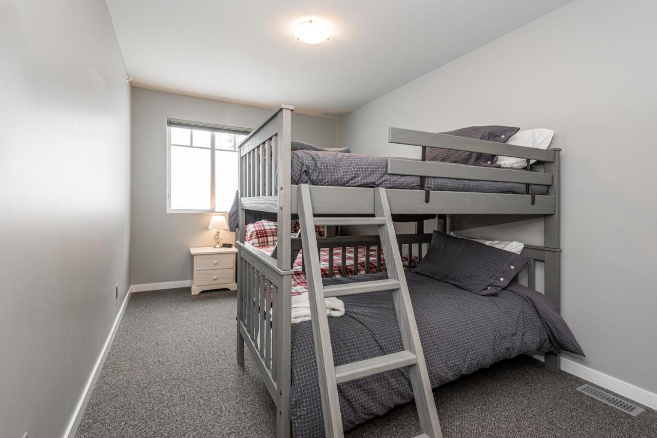 The Pinnacles Suites & Townhomes Силвер-Стар Экстерьер фото